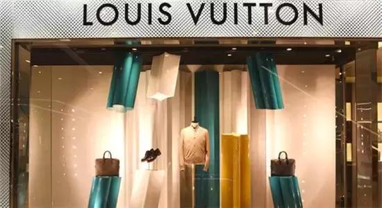 服装店铺细节管理方案,服装陈列怎么做才能吸引顾客进店