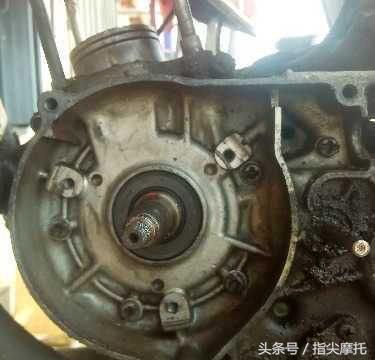 老款铃木tr125摩托改装,最老款铃木tr125