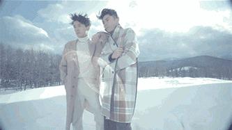 胡霍派糖过白色情人节啦！胡歌一边说不在爱情里，一边当CP王啊！