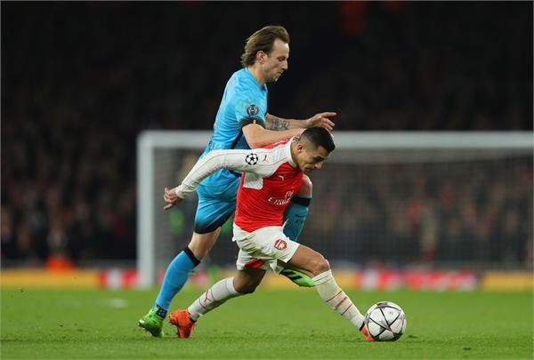 梅西对阿森纳欧冠集锦,16年欧冠巴萨对阿森纳动图