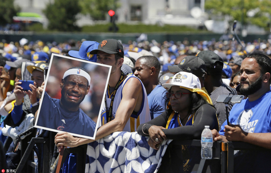 勇士夺冠格林短袖,勇士詹姆斯冲冠