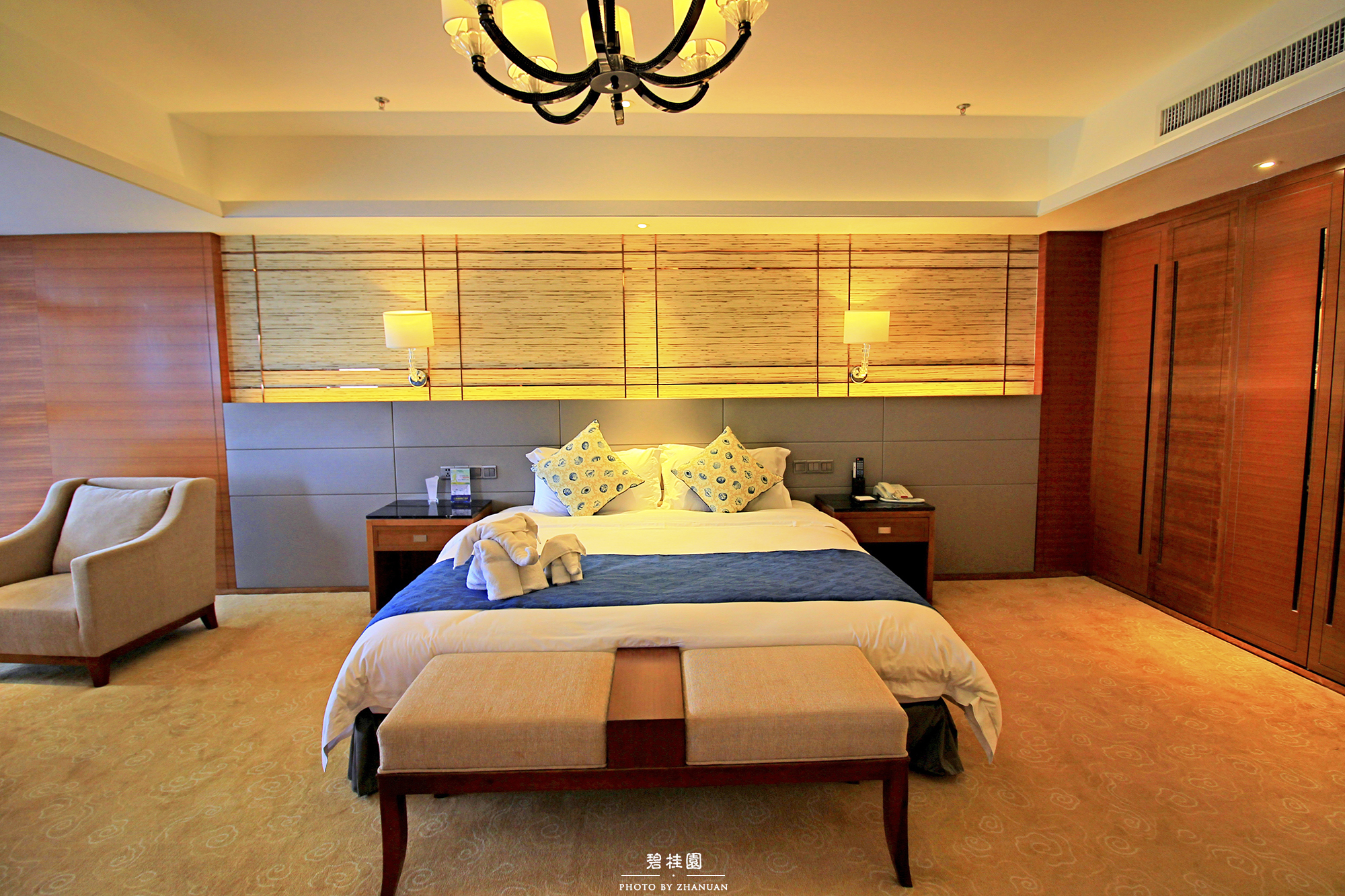 这个夏日,就去碧桂园十里金滩避暑吧