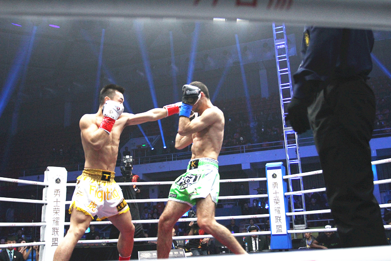 最新小虎铁英华全部视频,小虎铁英华vs西提猜最新比赛