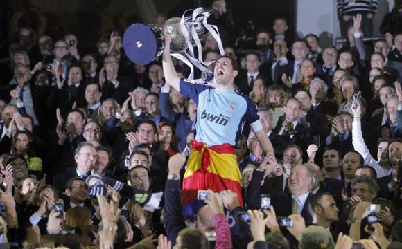 天下足球感动的句子,天下足球经典的一段话