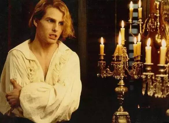 电影推荐吸血鬼爱情片,外国的吸血鬼爱情系列电影