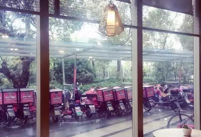 披萨外卖哪家最好吃,好吃到爆的外卖披萨