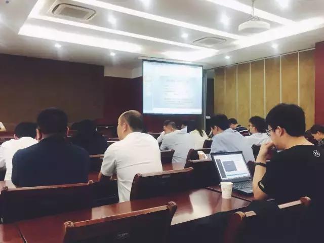 悲剧？喜剧？2015年1900元/㎡还流拍，今天星桥同一块地拍到14700元/㎡！两年地价涨近8倍！