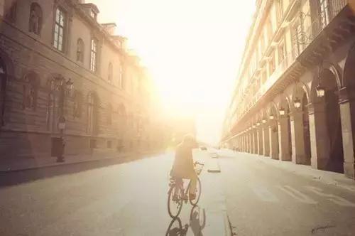 你最喜欢的一句话人生格言,人生最精辟的语录