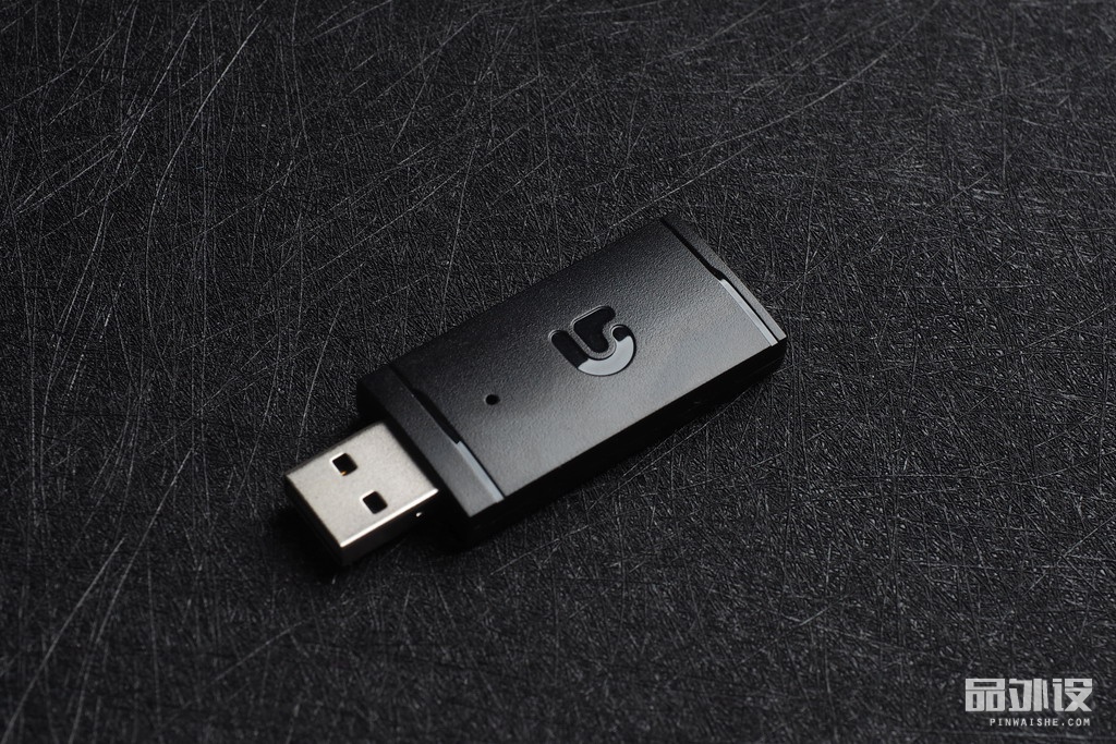 罗技耳机g933s和g733区别,罗技g933耳机灯光怎么关闭