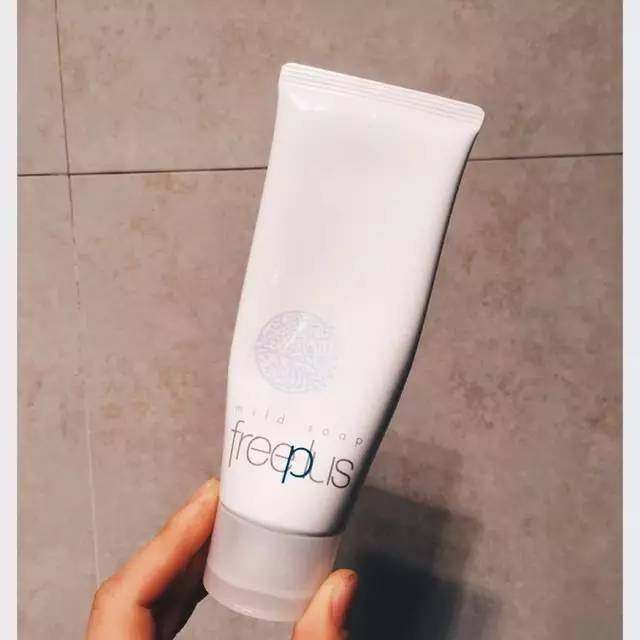 平价洗面奶深层清洁收缩毛孔推荐,最好用的平价氨基酸洗面奶混油皮