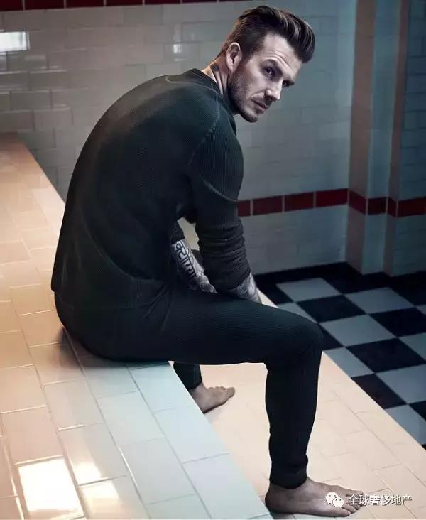 贝克汉姆：后盾情人还不够做最型潮爸女儿奴~｜美行加人20