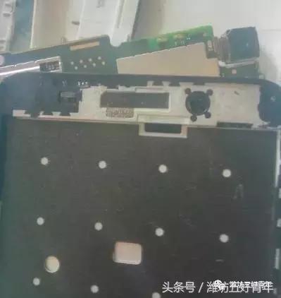 扫盲贴正确使用方法,手机内外屏一体更换教程