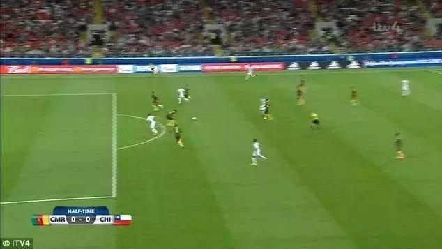 进球了，别急着庆祝，先看回放联合会杯上的录像助理裁判，靠谱吗？