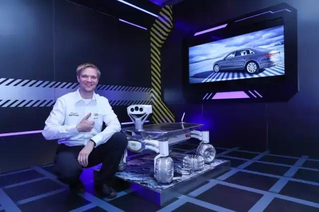 说「异形:契约」不恐怖的,其实错过这片的重点