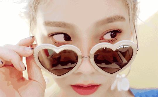 眼影要怎么画才不会掉,眼影总是选不对怎么办