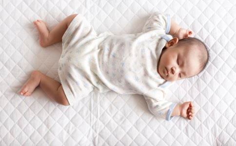 宝宝黄疸了妈妈饮食要禁忌,婴儿黄疸哺乳饮食禁忌