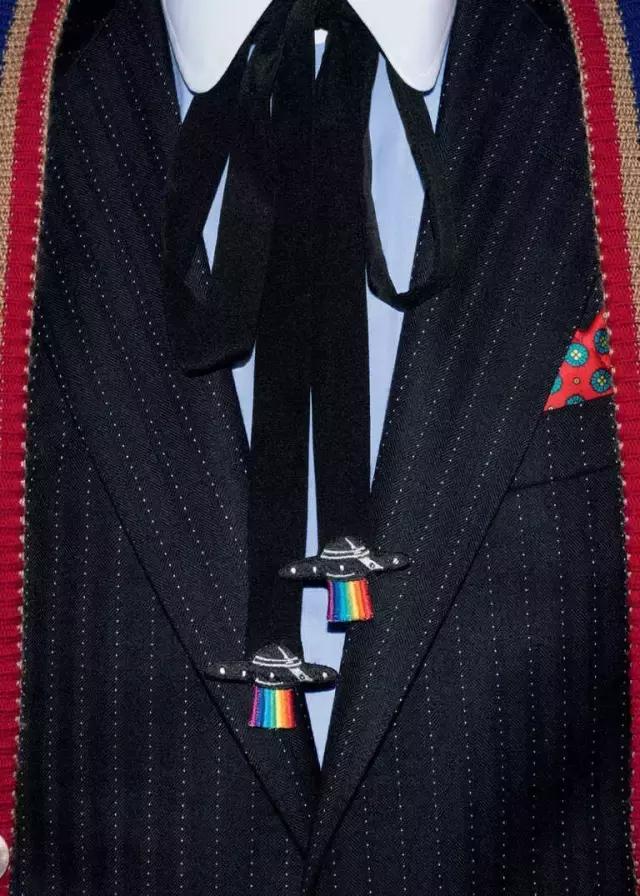 gucci华丽复古,gucci惊艳时尚圈