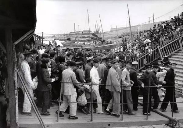 这个新西兰人用4个月走遍了中国,他镜头里的祖国你肯定没见过……