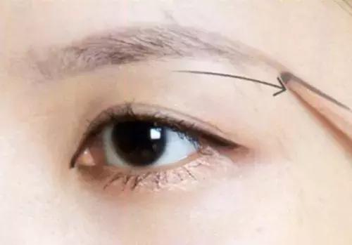 圆脸方脸妹子福利超级瘦脸的眉形,大脸方脸妹子必看超级瘦脸的眉形