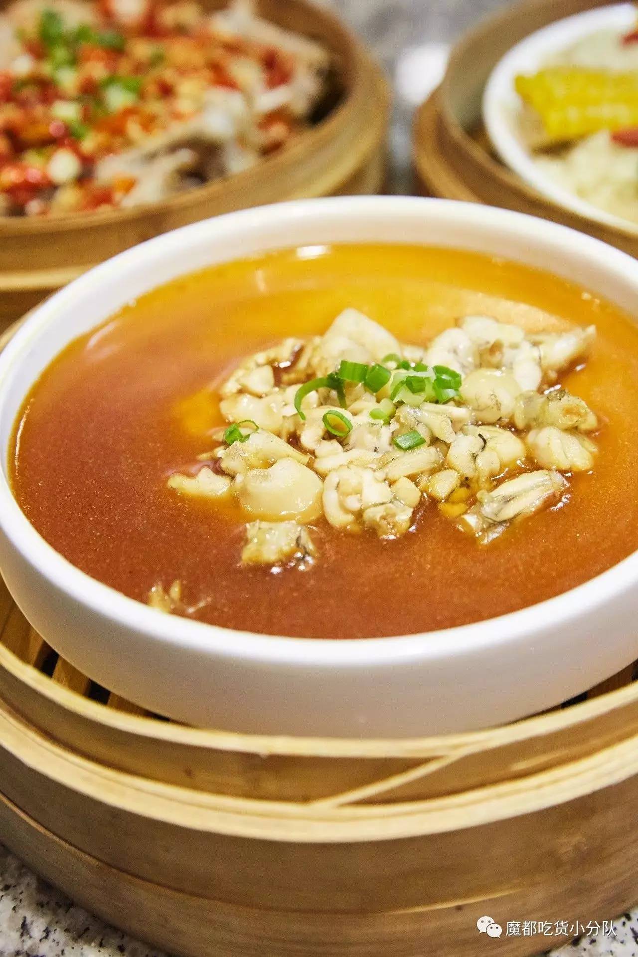 美蛙鱼头有多好吃,美蛙鱼头火锅怎么吃