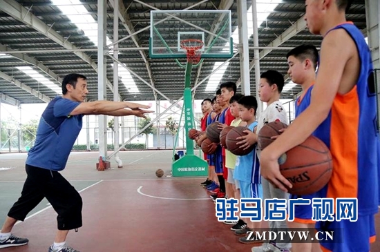 驻马店天中俱乐部,驻马店足球俱乐部有几个