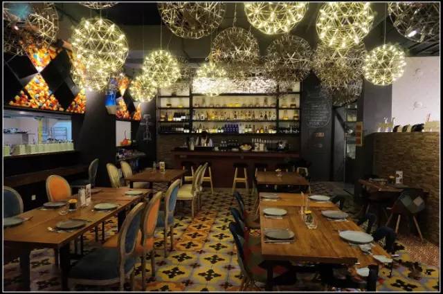 魔都特色餐厅推荐,魔都最有腔调的十家自助餐约起来