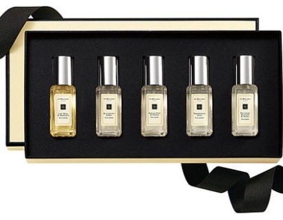 现在要给女朋友送什么礼物好呢,还在纠结送什么礼物给女朋友吗