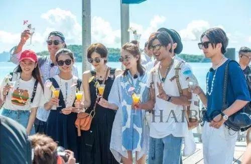 宋祖儿开包眼霜,宋祖儿法国希思黎眼霜