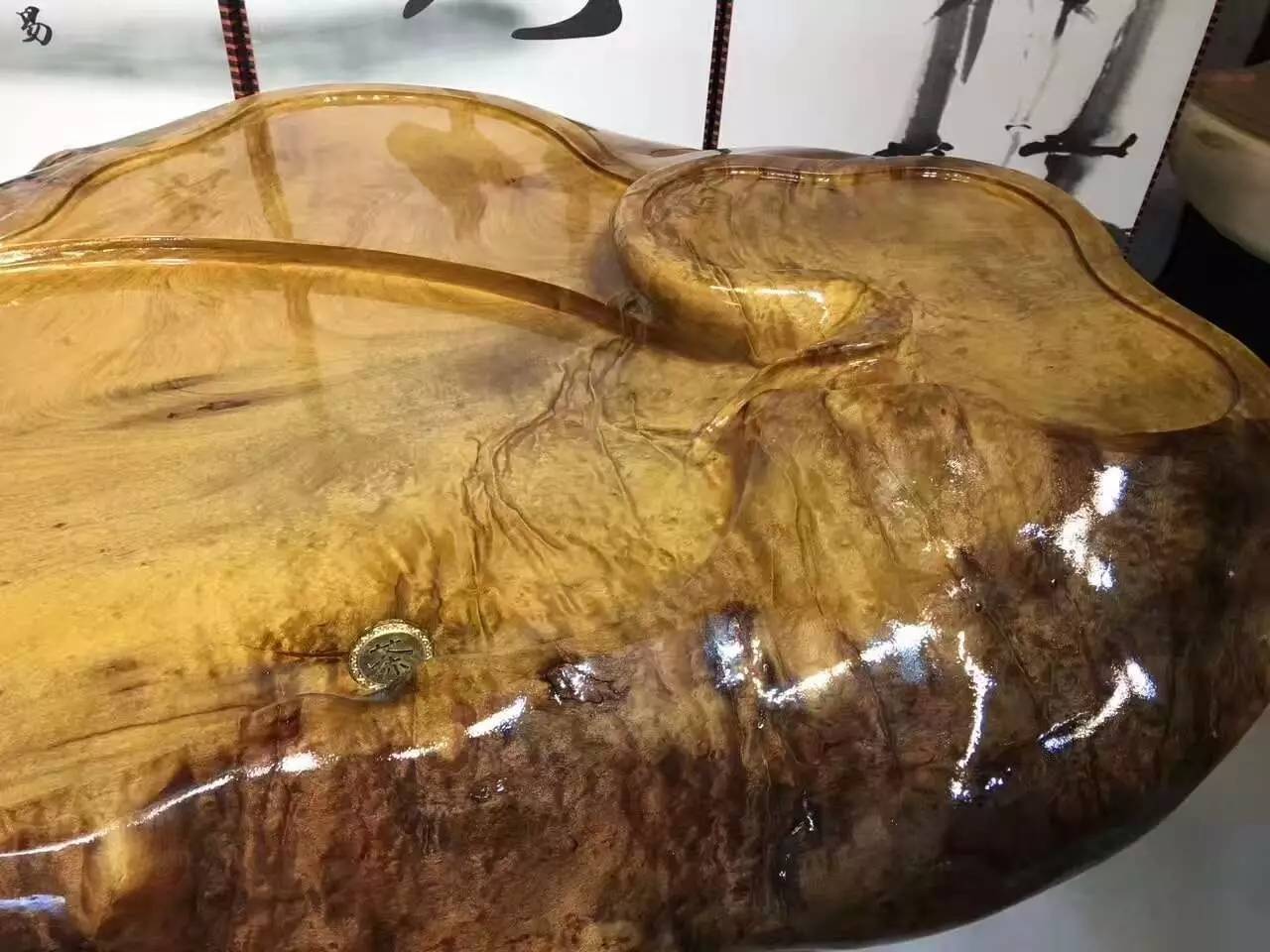 根雕茶几有哪些款式,什么材质的根雕茶几最有收藏价值