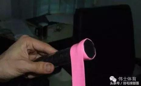 羽毛球杆吸汗带怎么缠,缠羽毛球拍手胶正确方法