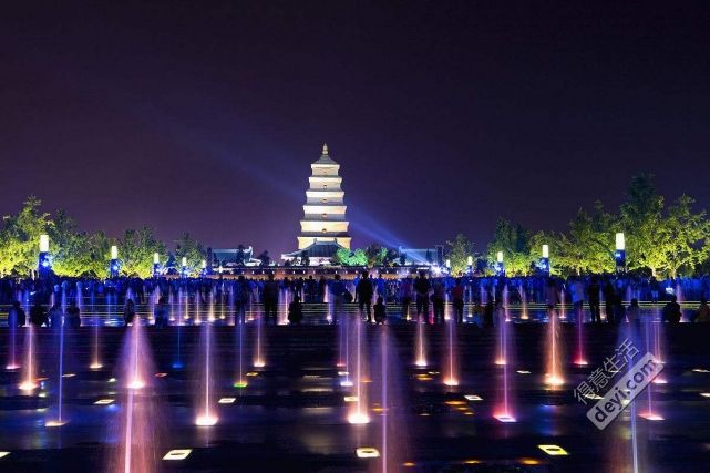 攻略｜感谢老天的不胖之恩，让我肆无忌惮的吃遍西安！3天2夜游，仅需一天假，1小时抵达！