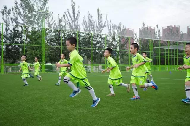 高中生如何自律学习和运动,跑步能让孩子快速成为学霸吗