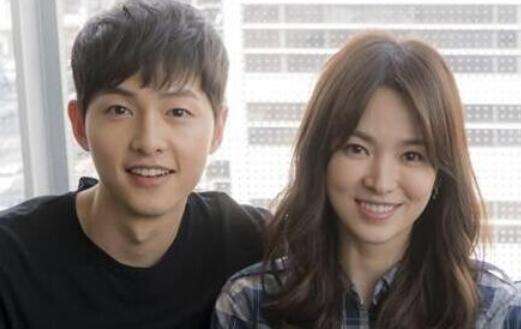 宋仲基宋慧乔被目击同游巴厘岛,当宋慧乔白百何同框出现时