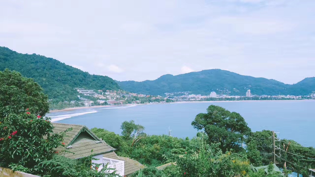 如何花5000元在普吉岛像王思聪一样的装X？