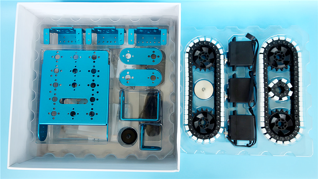 行进、踢球、摇头晃脑样样行，DIY、编程、智能交互个个棒