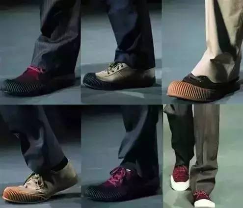 土气的塑料凉鞋,四季塑料凉鞋