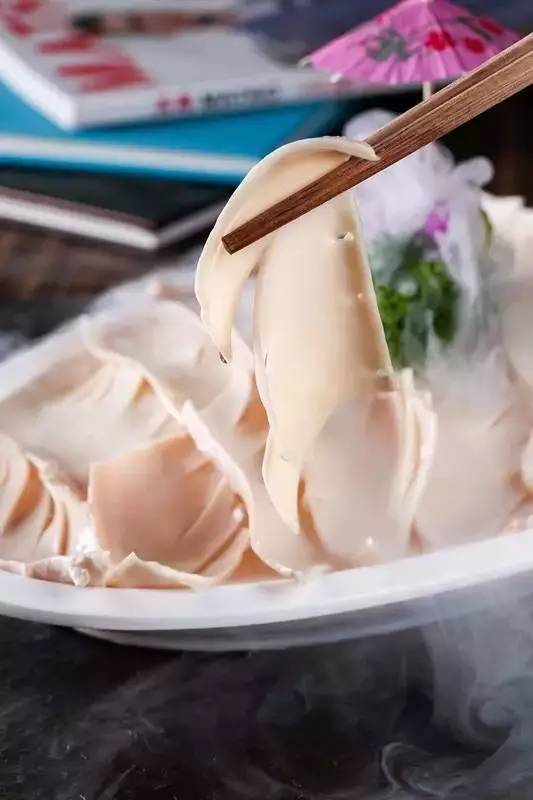 点燃今年夏天的第一把火！一大波超劲爆的美食优惠正在赶来！