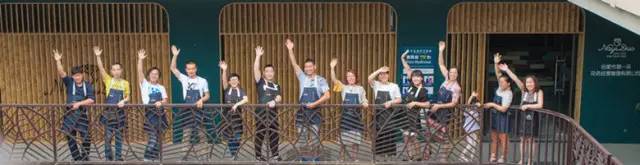 品牌花店是如何运营,复合式花店培训