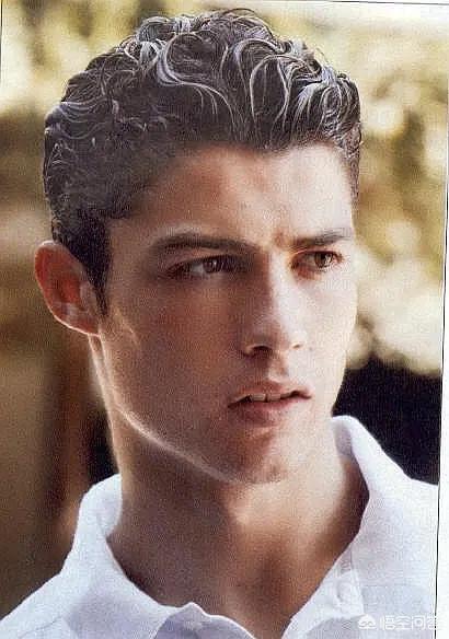 九部体育巨星的养成史，看完让你热血沸腾