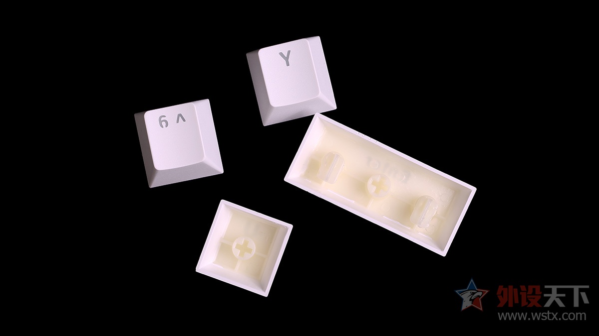 这款键盘有点厉害:可调键程、可在右上方组装乐高模型,最重要的是它有10种灯效