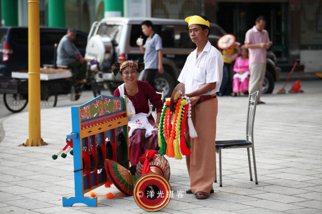 芒市最大玉石交易市场,瑞丽都有哪三大玉器市场