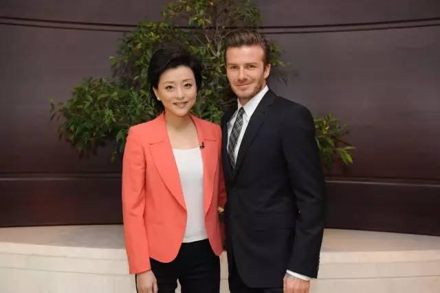 LifeAsBarbie|杨澜我们可以成为更优秀的人