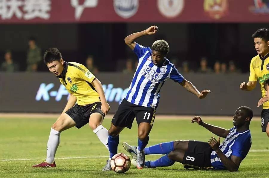 走近内蒙古足球：呼和浩特小草，为生存而战！