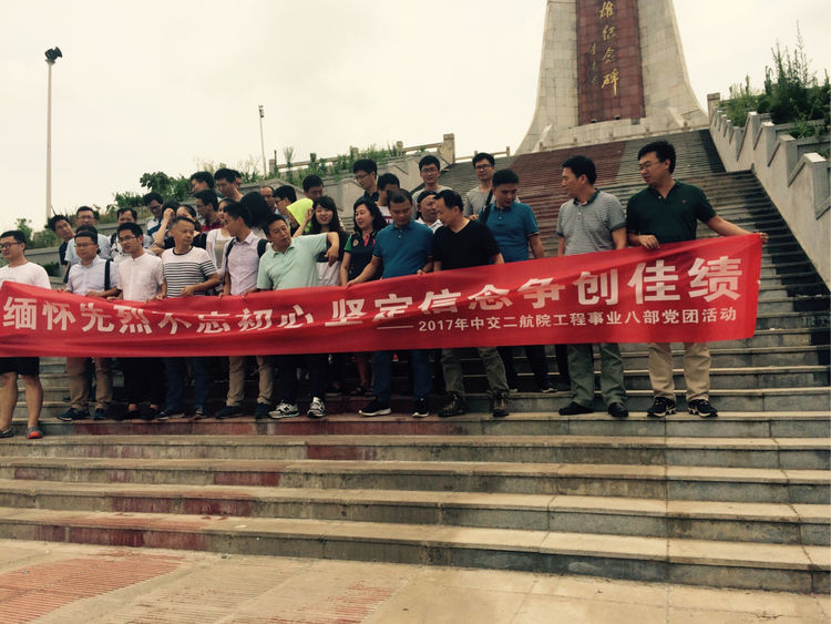 七月的赞歌,七月是首悠扬的赞歌