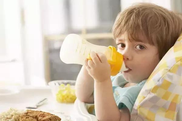 奶粉科普避开奶粉误区做合格奶妈,奶粉博士推荐