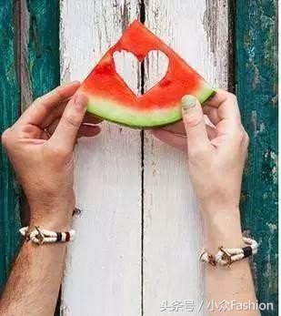 黄金手链男士欧美风格,复古时尚男士手链