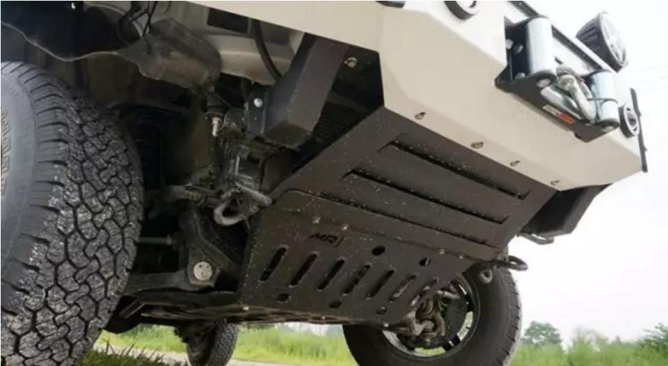 越野车有必要加装底盘护板吗,越野车底盘护板多厚比较合适