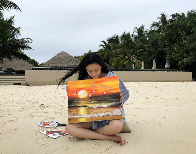 张馨予画作,画家张馨予