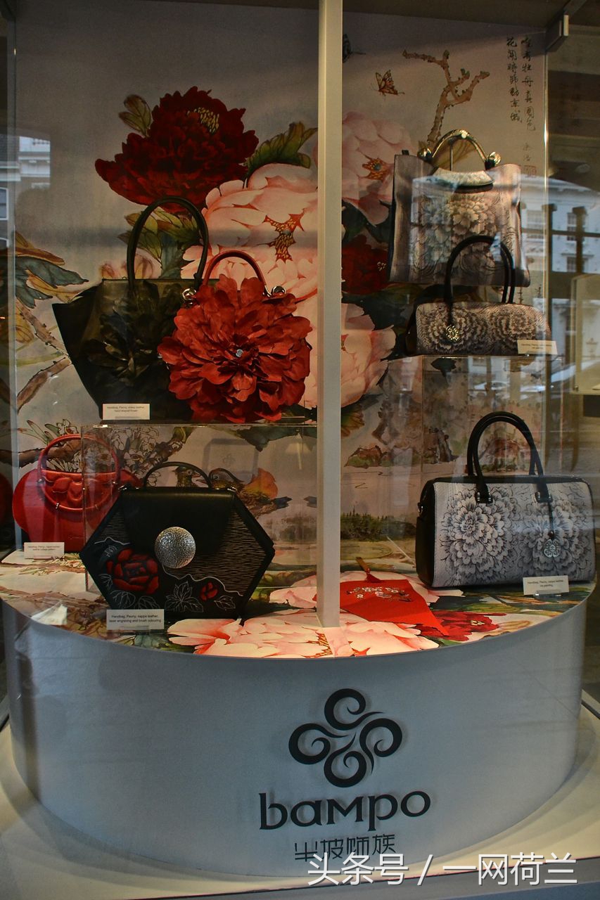 让世界发现中国的美卢浮宫,让世界看到中国的美中国服饰