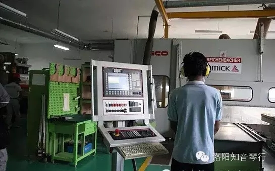 原装进口三益钢琴122价格,三益钢琴sk122m评价